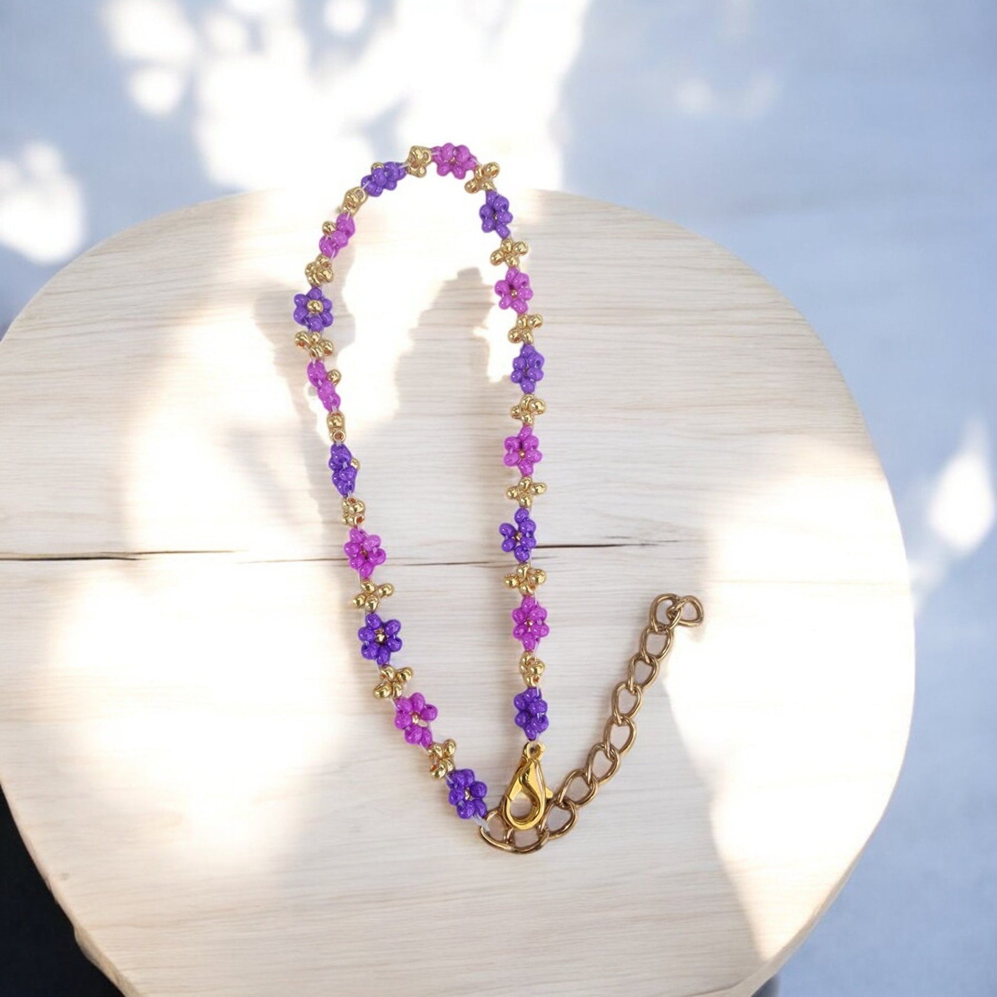 Beaded Daisy Bracelet - 1