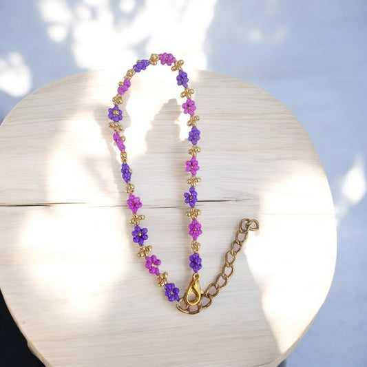 Beaded Daisy Bracelet - 1