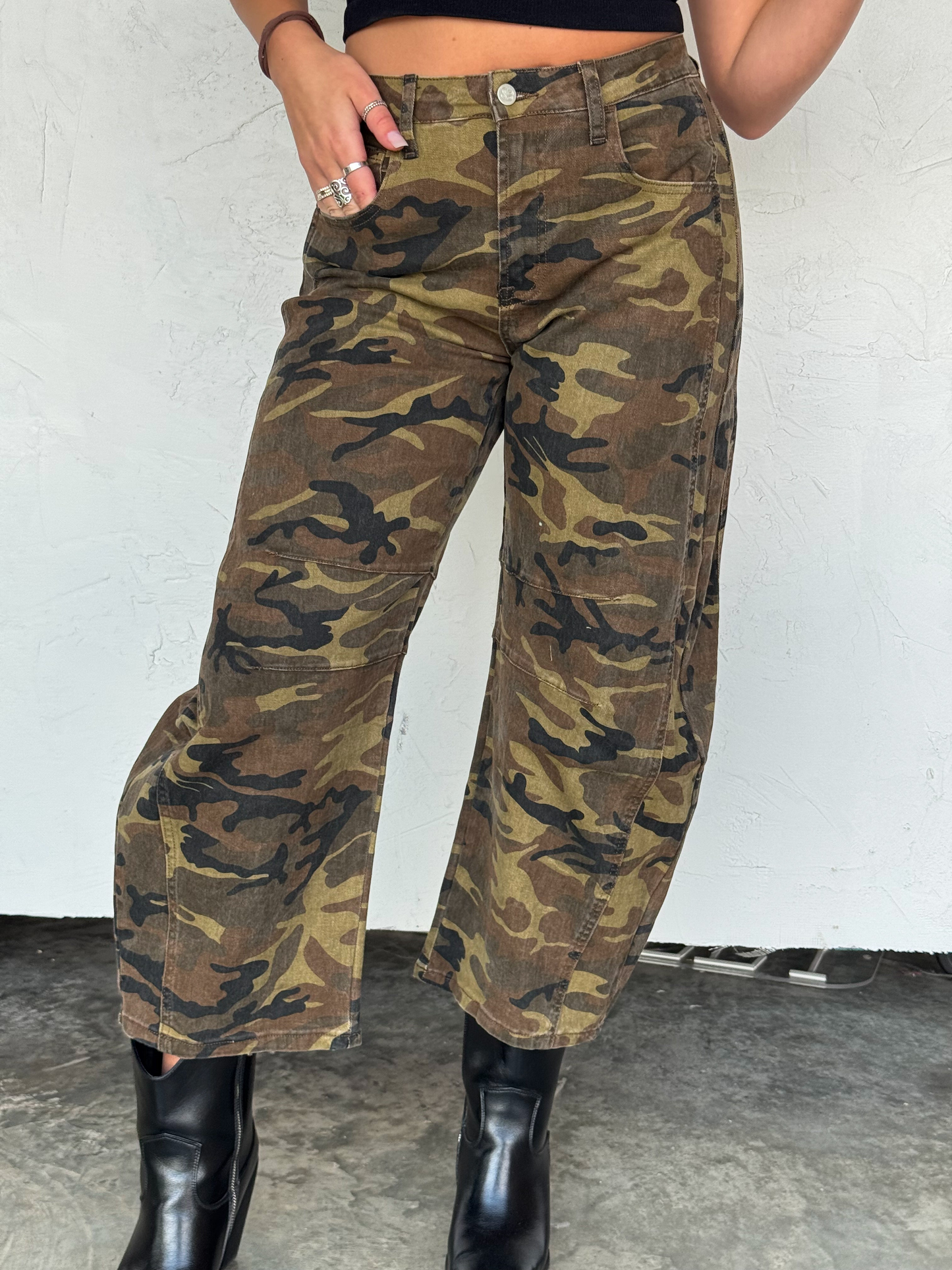 Camo Barrel Jeans (Pre-Order)