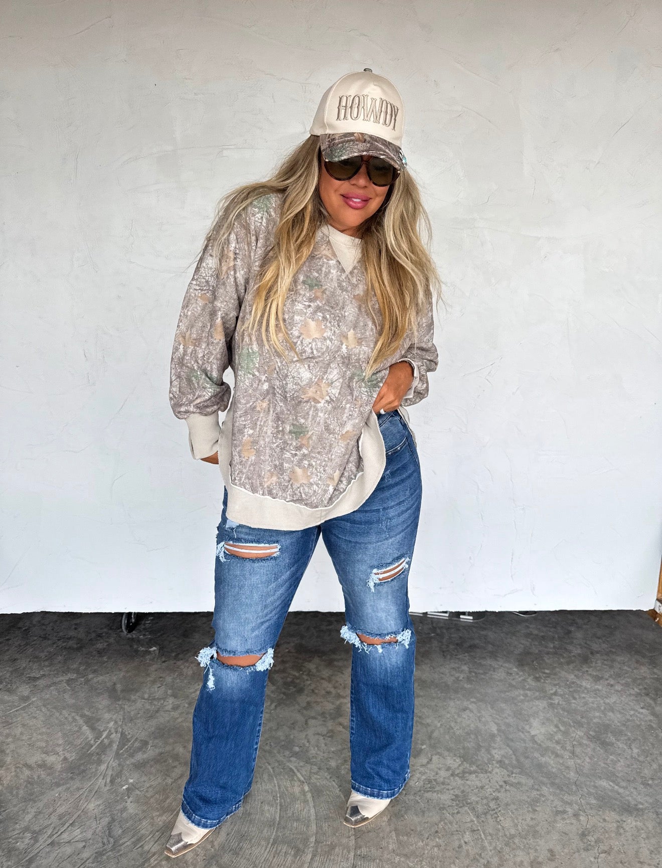 Joss Washed Sweatshirt (Pre-Order)